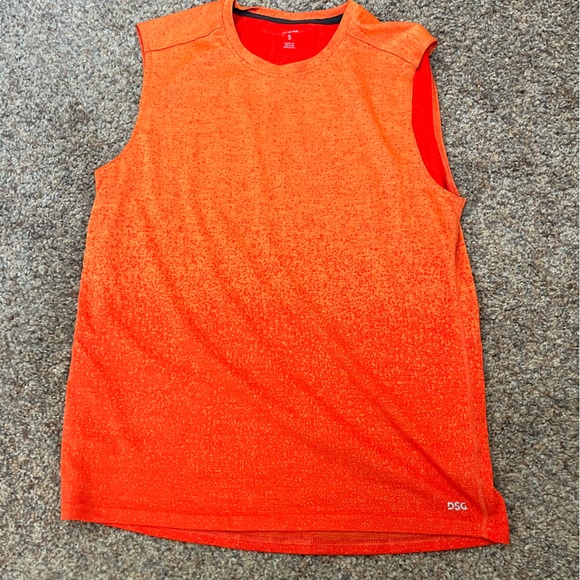 ⭐️EUC - 2 DSG Mens Small Cut-Off Dro-Fit Shirts - Light Aqua & Orange Ombré - Picture 2 of 5